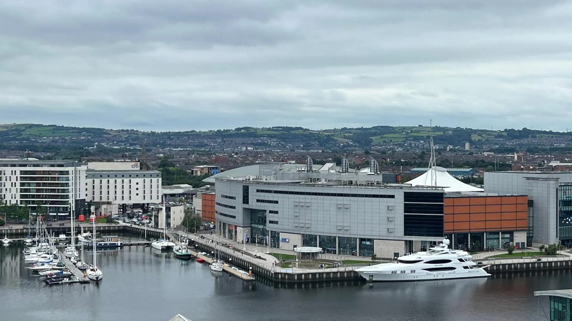 James Clow Bed & Breakfast Belfast