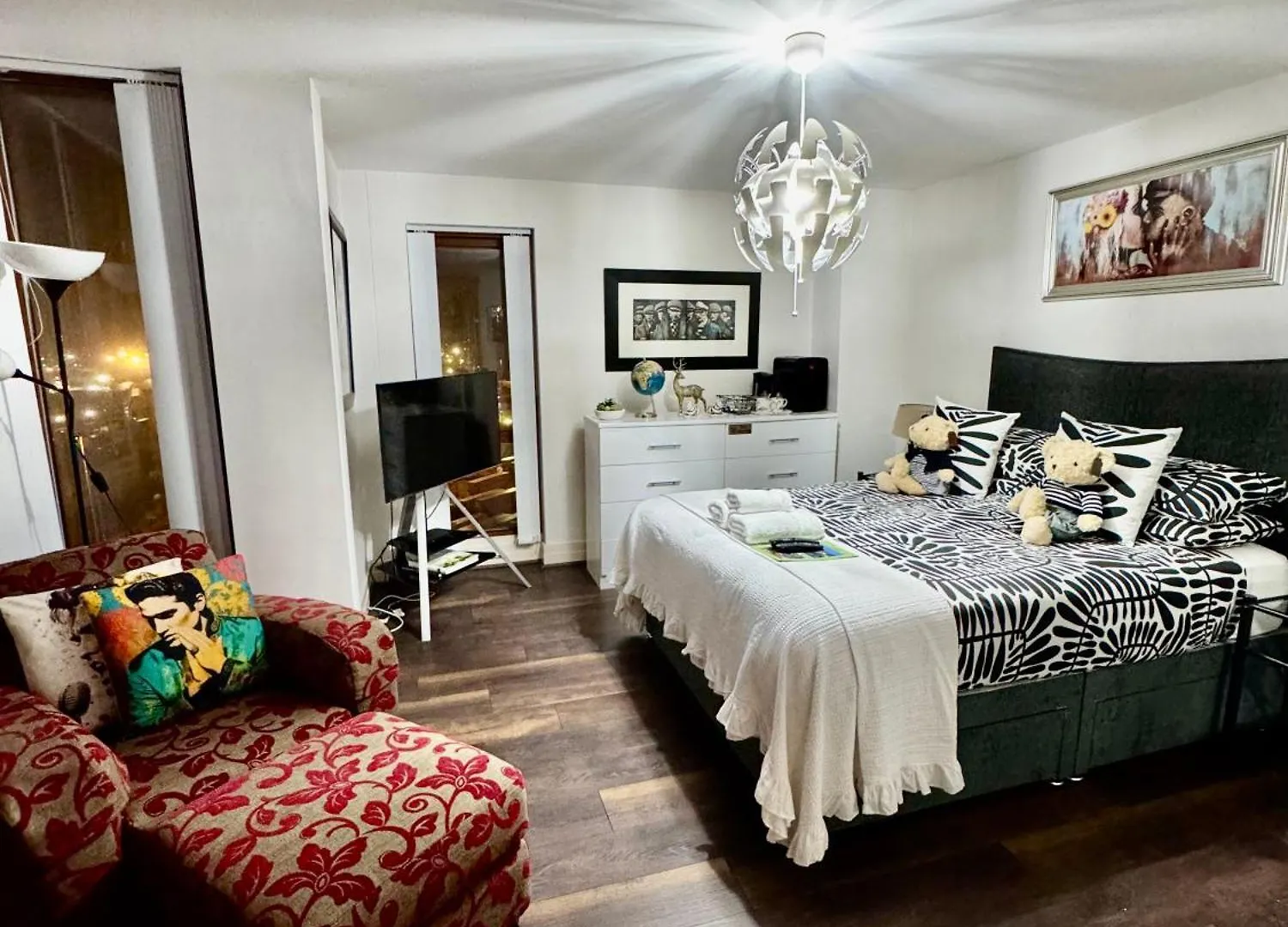 James Clow Bed & Breakfast Belfast