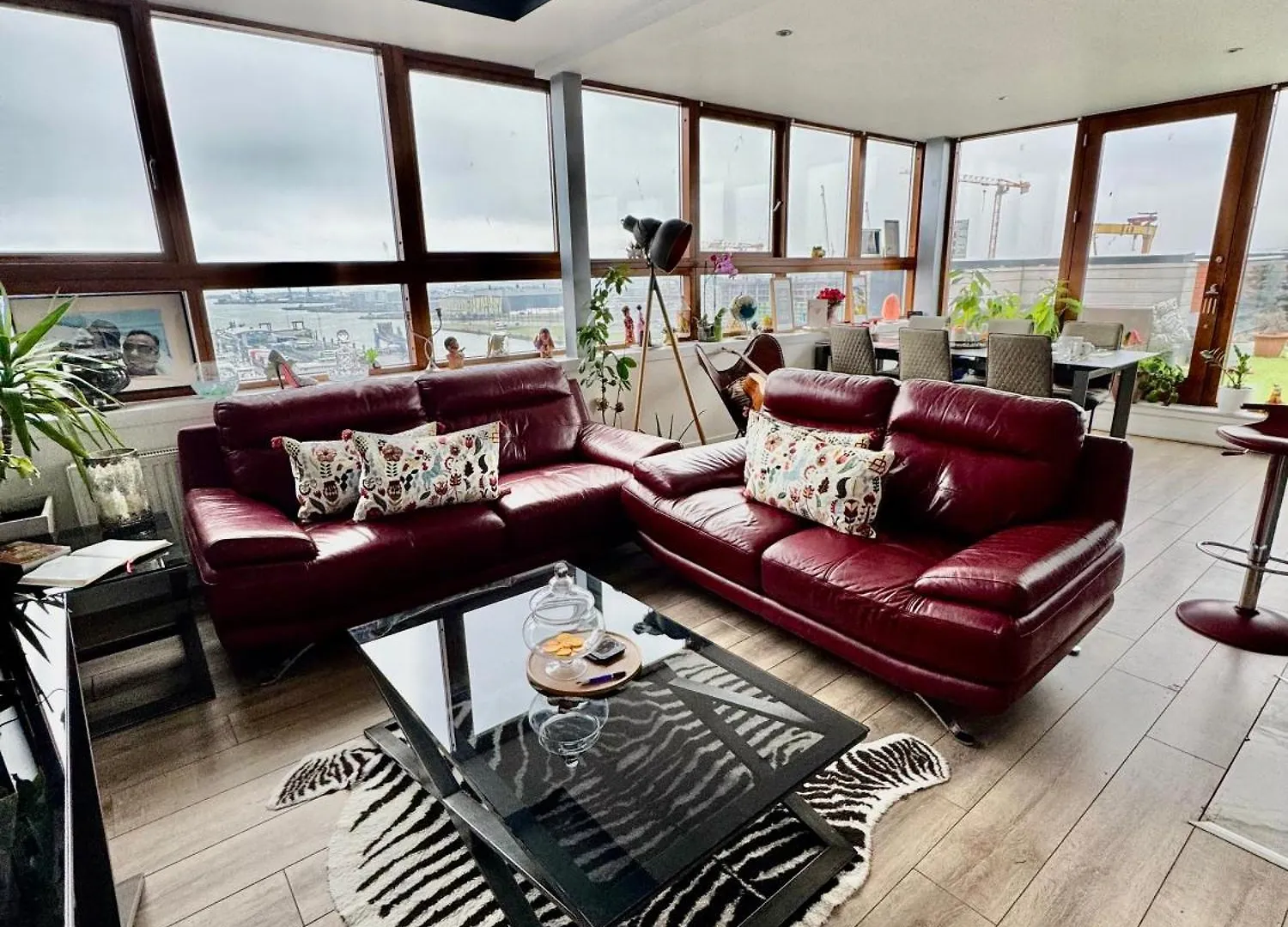 James Clow Bed & Breakfast Belfast 0*,