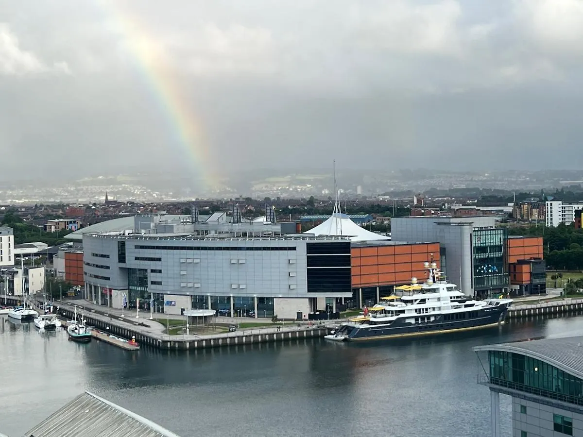 James Clow Bed & Breakfast Belfast 0*,  United Kingdom